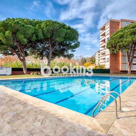 Vall De Ribes Apartament Per 4 Persones Amb Piscina Comunitaria, A Prop De Port D'Aro Castell-Castell-Platja d'Aro Buitenkant foto