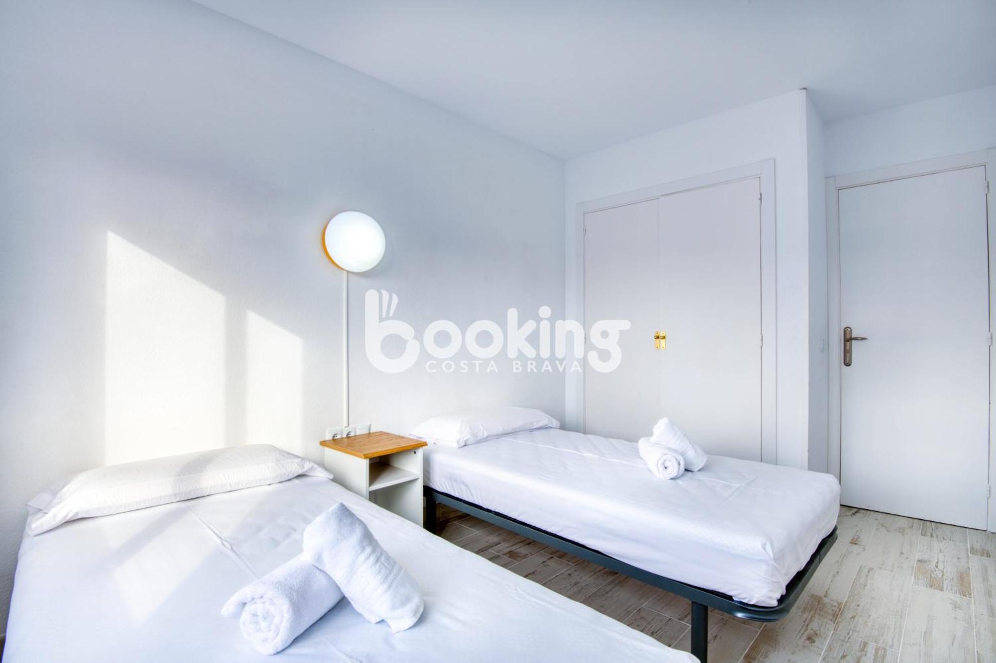 Vall De Ribes Apartament Per 4 Persones Amb Piscina Comunitaria, A Prop De Port D'Aro Castell-Castell-Platja d'Aro Buitenkant foto